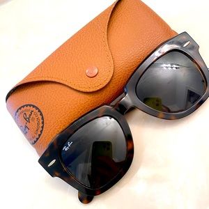 State Street Ray Ban